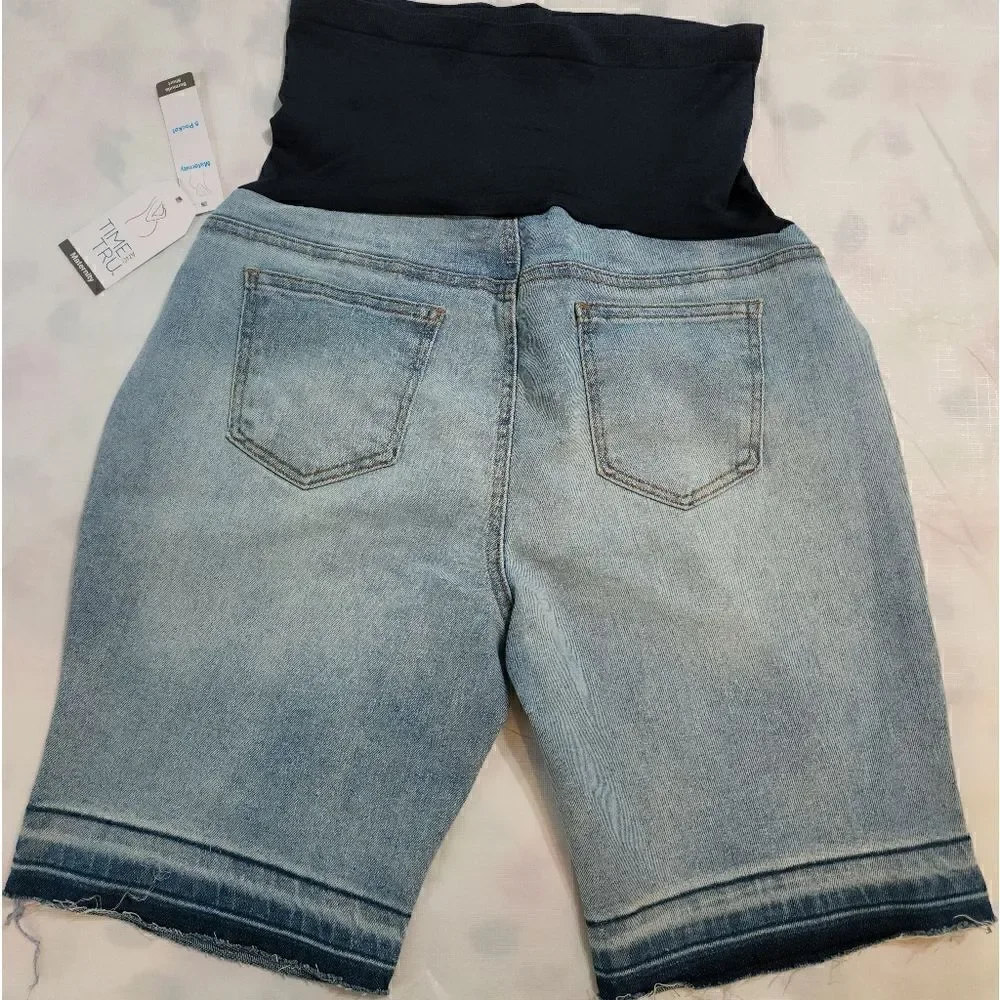 Maternity denim bermuda shorts